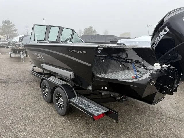 Slide: The Image of Smoker Craft Phantom 20 X2 OS 2026 - 3