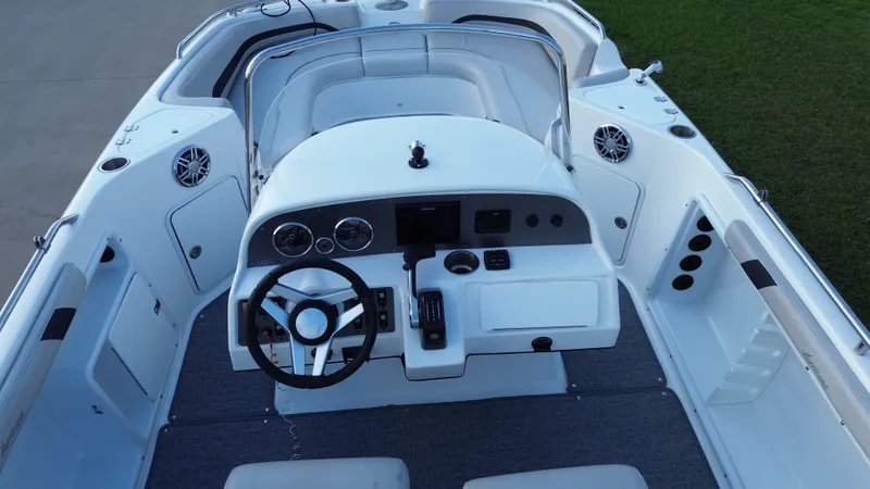 Slide: The Image of Hurricane 231CC 2022 - 14