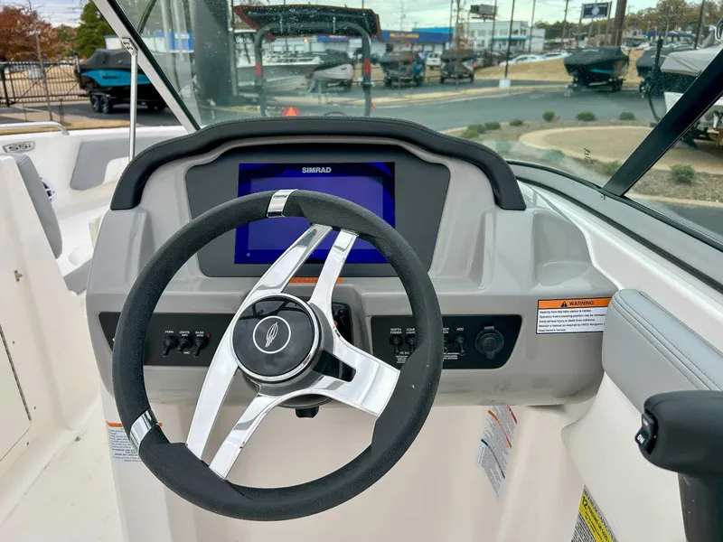 Slide: The Image of Chaparral 21 SSi OB 2025 - 9