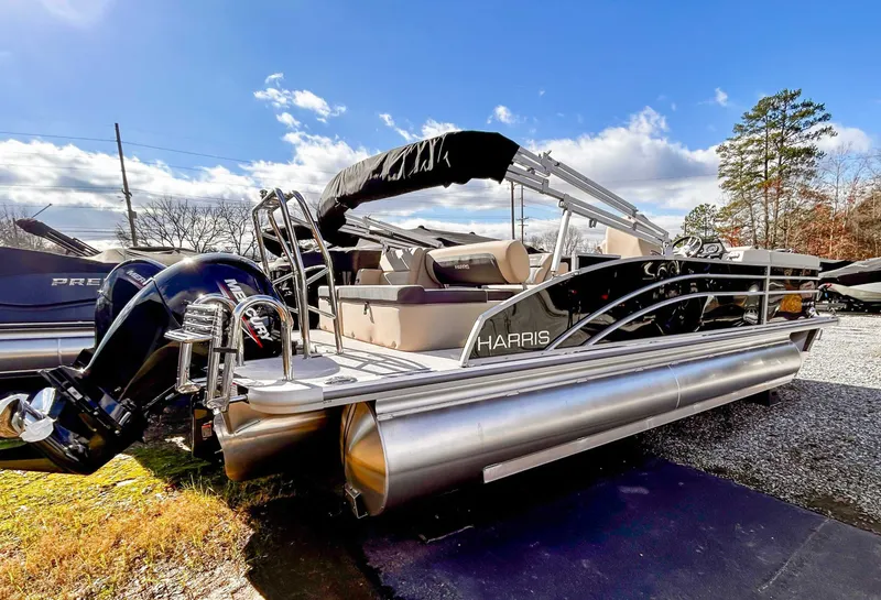 Slide: The Image of Harris Cruiser 230 SL 2025 - 4