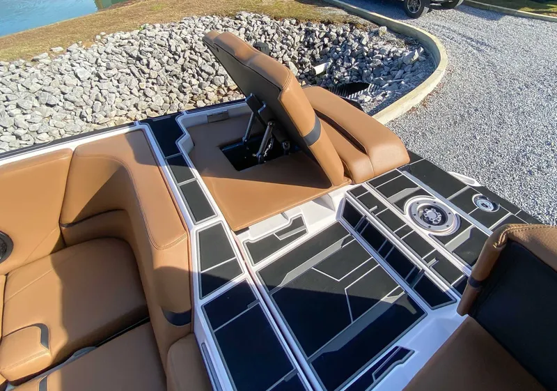 Slide: The Image of Supra SL 2024 - 23