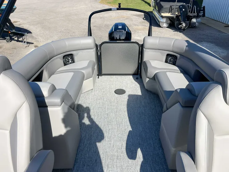 Slide: The Image of Premier Sunsation 230 RF (28 PTX) 2026 - 17