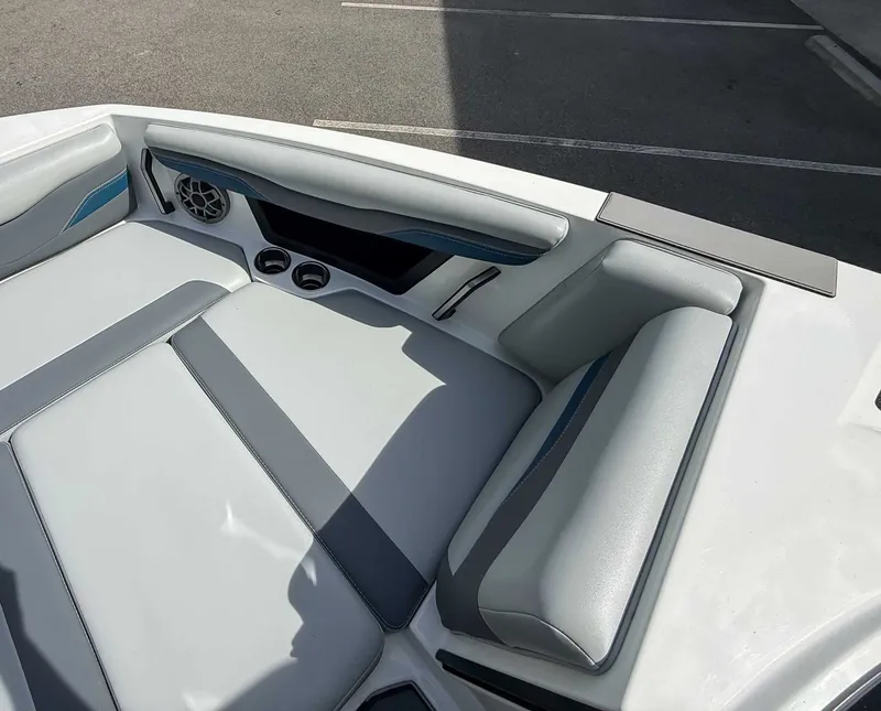 Slide: The Image of Axis T235 2023 - 14