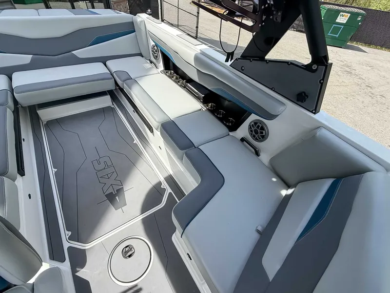 Slide: The Image of Axis T235 2023 - 15