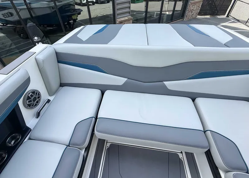 Slide: The Image of Axis T235 2023 - 20