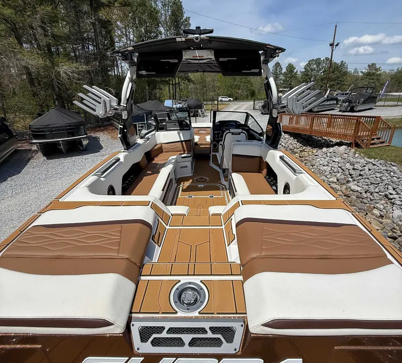 Slide: The Image of Supra SE 2025 - 10