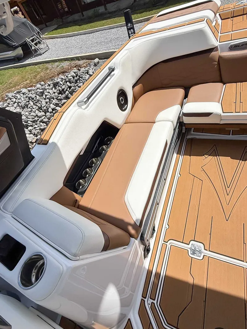 Slide: The Image of Supra SE 2025 - 17