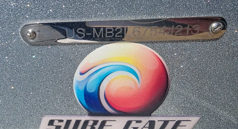 Slide: The Image of Malibu Wakesetter 24 MXZ 2013 - 23