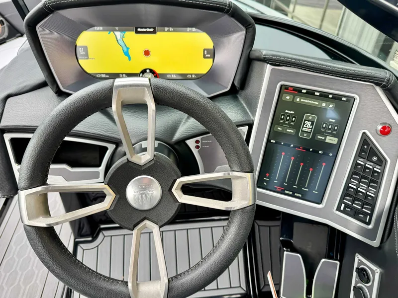 Slide: The Image of MasterCraft XT23 2022 - 16