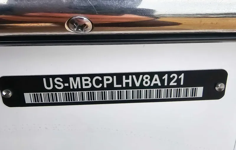 Slide: The Image of MasterCraft XStar 2021 - 17