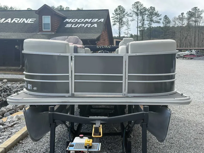 Slide: The Image of Sylvan Mirage 8522 LZ 2023 - 4