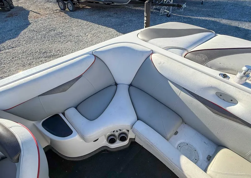 Slide: The Image of Tigé 22V 2006 - 19