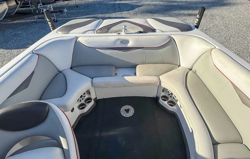 Slide: The Image of Tigé 22V 2006 - 20