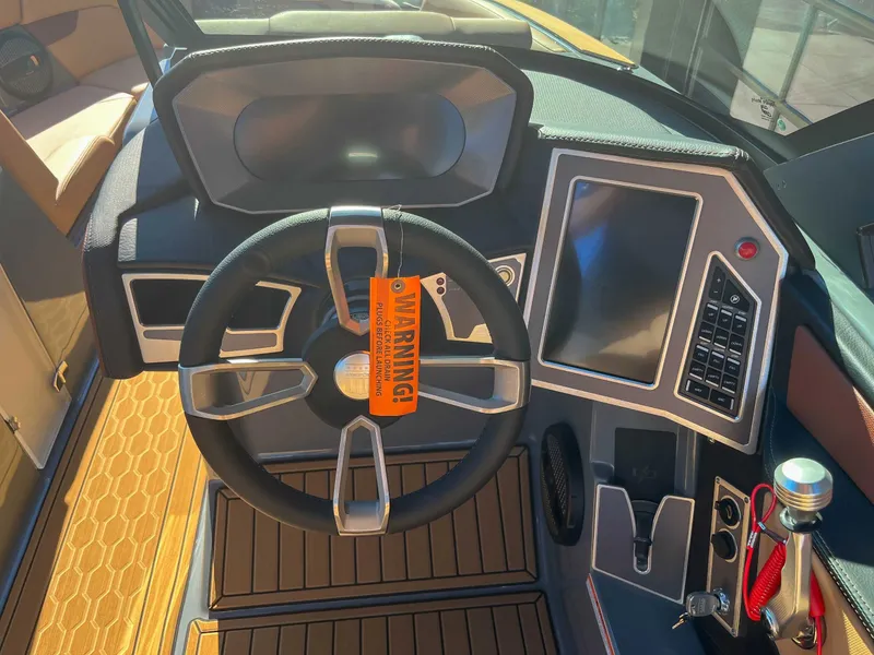 Slide: The Image of MasterCraft XT23 2023 - 17