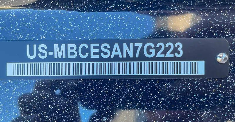 Slide: The Image of MasterCraft XT23 2023 - 23