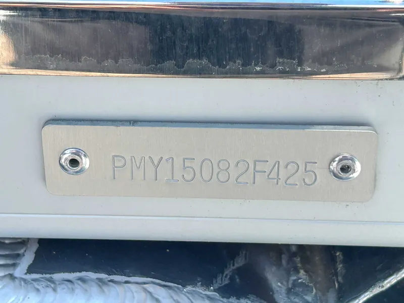 Slide: The Image of Premier 200 Sunscape RF 2025 - 17