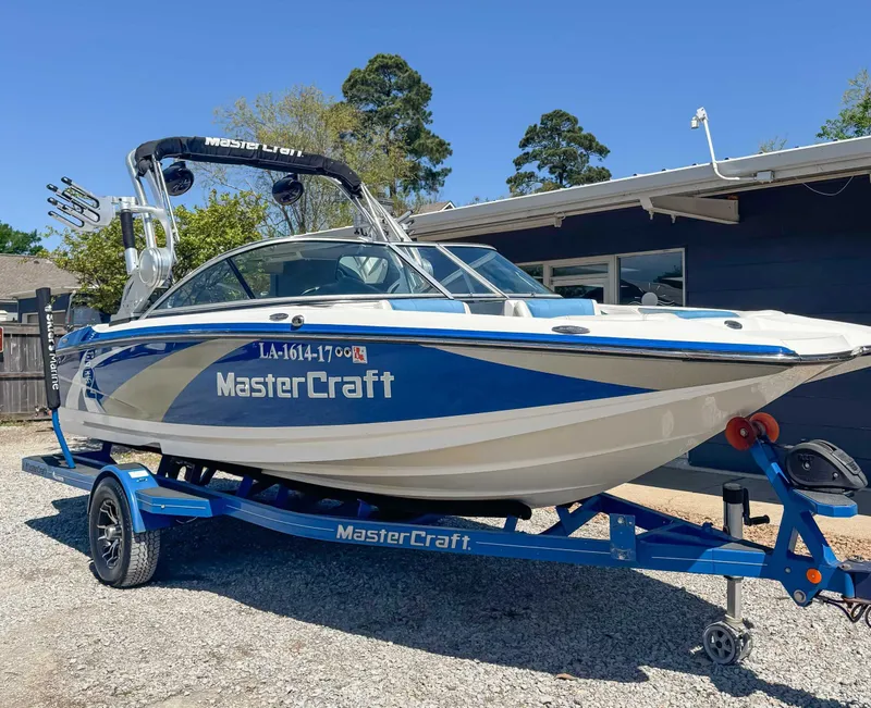 Slide: The Image of MasterCraft X2 2013 - 3