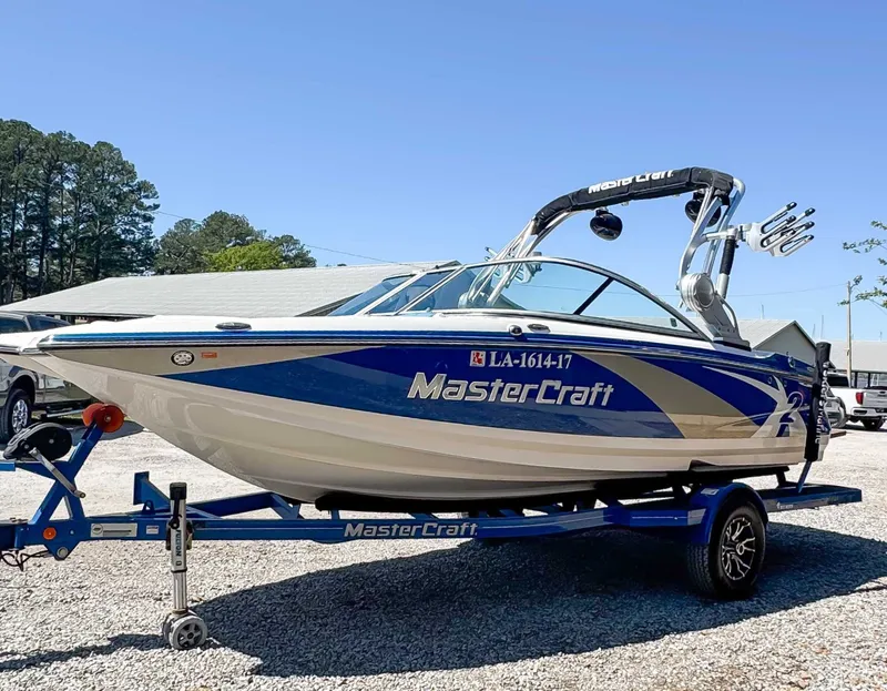 Slide: The Image of MasterCraft X2 2013 - 5