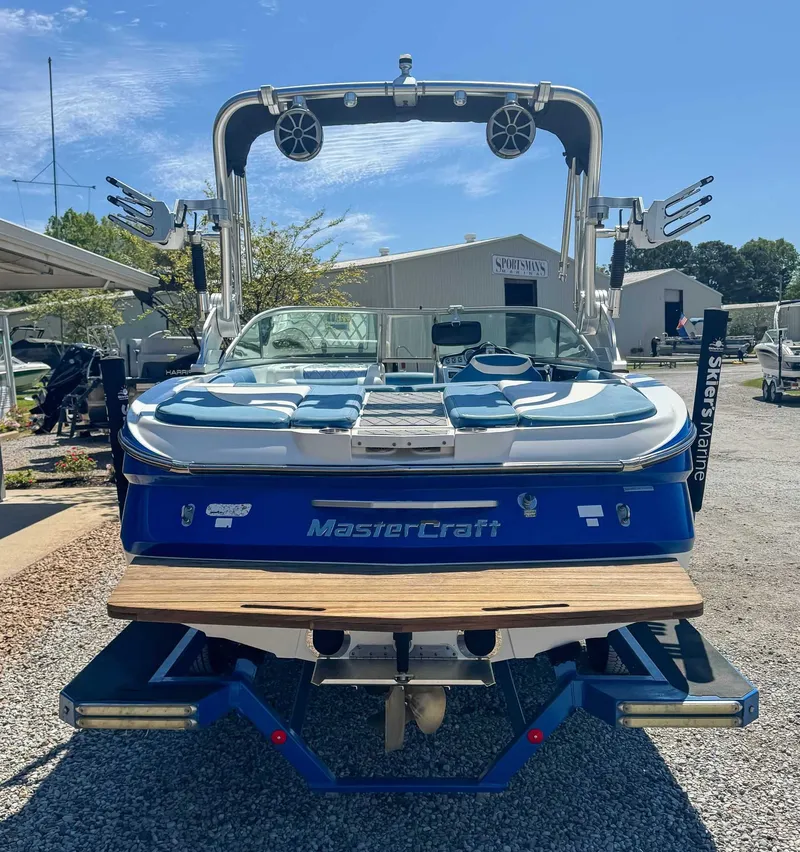 Slide: The Image of MasterCraft X2 2013 - 9