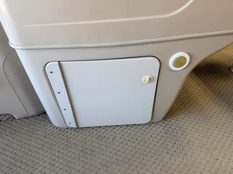 Slide: The Image of Princecraft 20 Versailles Pontoon & 60HP Mercury 4Stroke - $14,995 2007 - 21