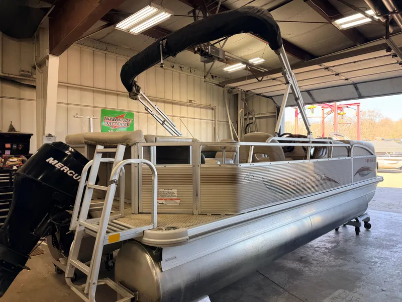 Slide: The Image of Princecraft 20 Versailles Pontoon & 60HP Mercury 4Stroke - $14,995 2007 - 43