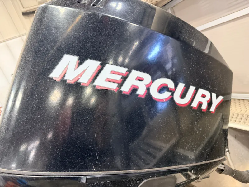 Slide: The Image of Princecraft 20 Versailles Pontoon & 60HP Mercury 4Stroke - $14,995 2007 - 47