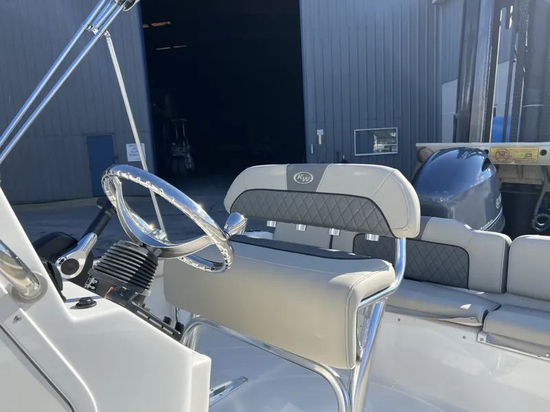 Slide: The Image of Key West Family Sportsman 189FS 2026 - 5