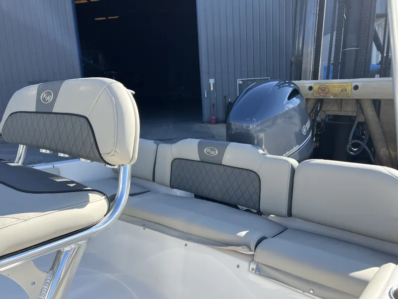 Slide: The Image of Key West Family Sportsman 189FS 2026 - 8