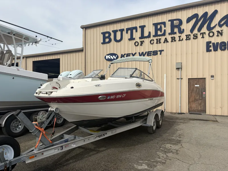 Slide: The Image of Stingray 214 LR 2013 - 9