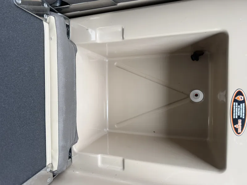 Slide: The Image of Interior of a 2023 Harris 270GM boat compartment. - 11