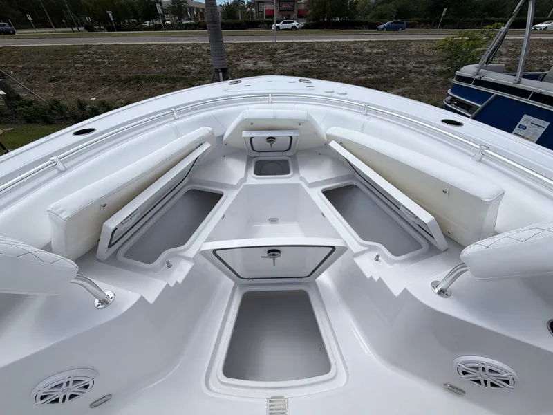 Slide: The Image of Sportsman Heritage 231 Center Console 2026 - 24