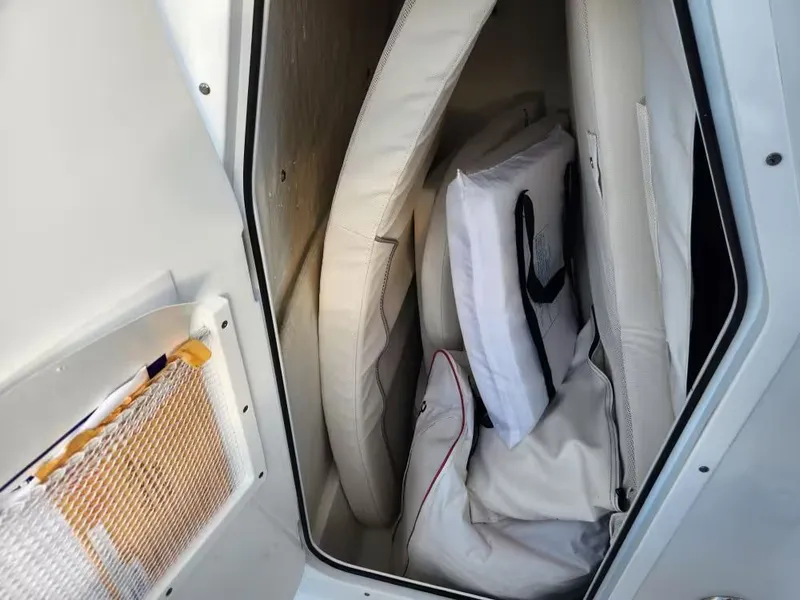 Slide: The Image of Sea Hunt Ultra 234 2024 - 14