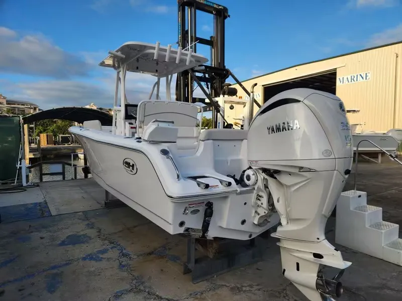 Slide: The Image of Sea Hunt Ultra 234 2024 - 3