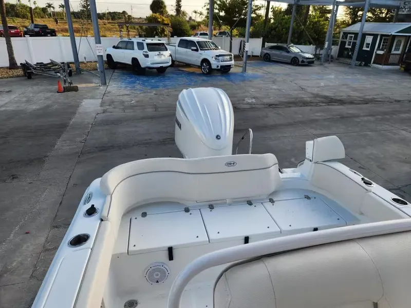 Slide: The Image of Sea Hunt Ultra 234 2024 - 5