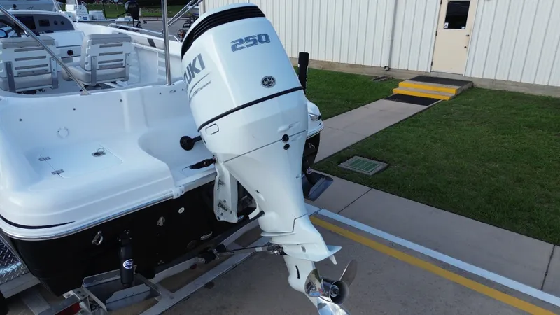 Slide: The Image of Hurricane 231CC 2022 - 13