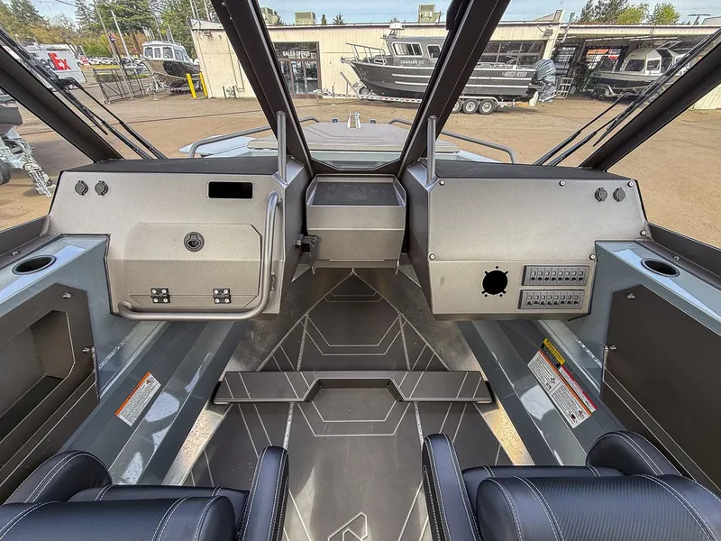 Slide: The Image of Stabi-Craft 2050 Treker 2026 - 10