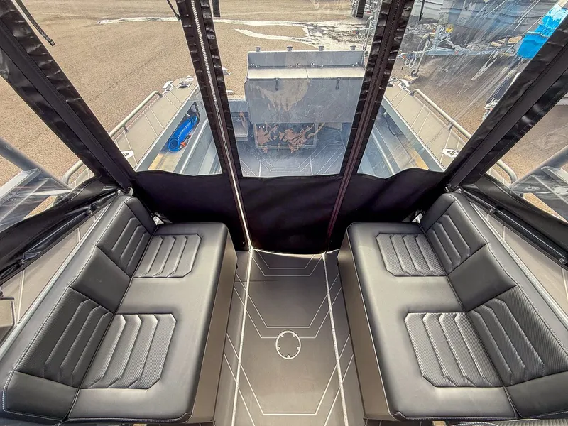 Slide: The Image of Stabi-Craft 2050 Treker 2026 - 16