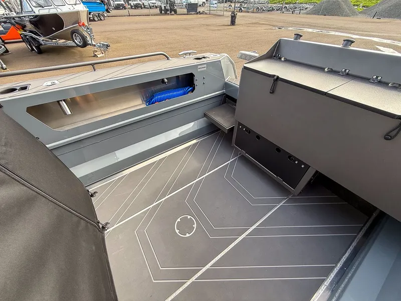 Slide: The Image of Stabi-Craft 2050 Treker 2026 - 18