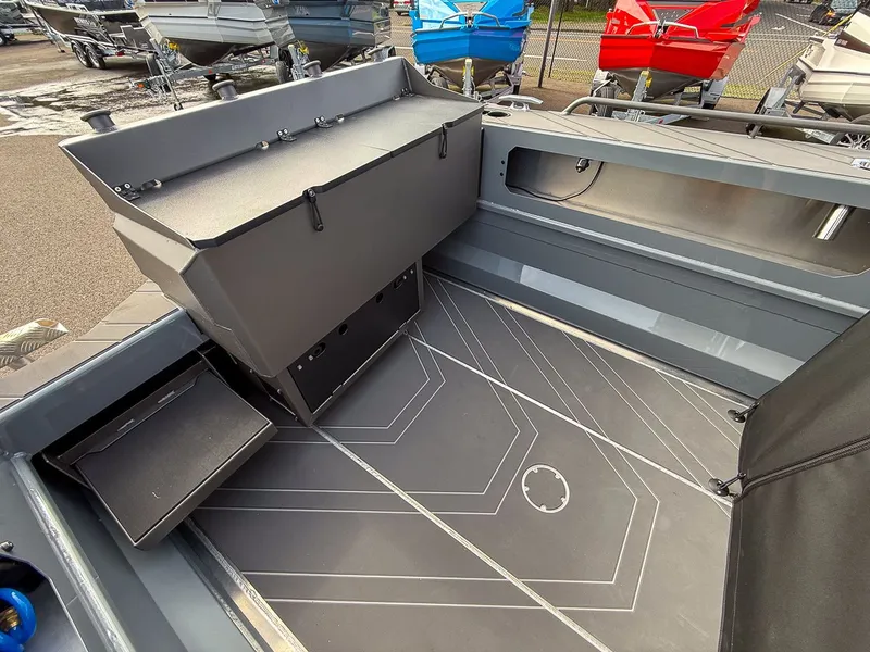 Slide: The Image of Stabi-Craft 2050 Treker 2026 - 19