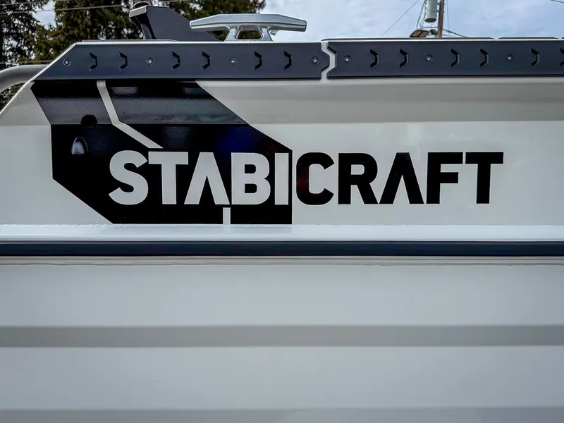 Slide: The Image of Stabi-Craft 2050 Supercab 2026 - 20