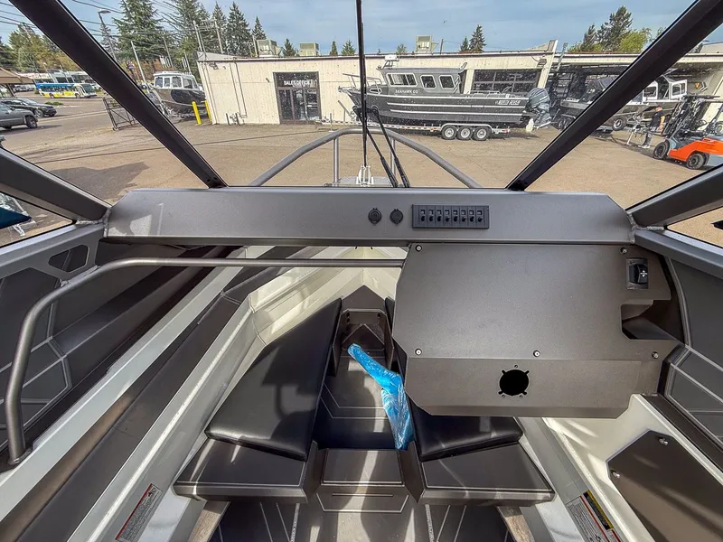 Slide: The Image of Stabi-Craft 2050 Supercab 2026 - 7