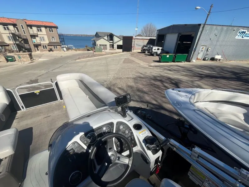 Slide: The Image of Sweetwater SW 2286 SB 2017 - 2