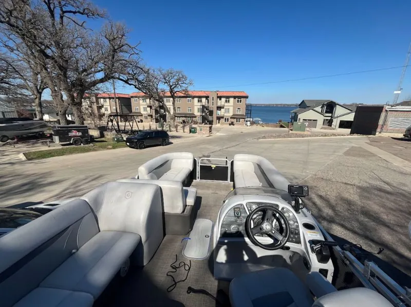 Slide: The Image of Sweetwater SW 2286 SB 2017 - 4