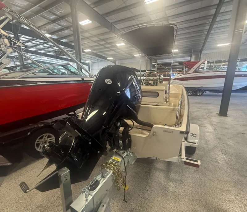 Slide: The Image of Boston Whaler 170 Montauk 1994 - 7