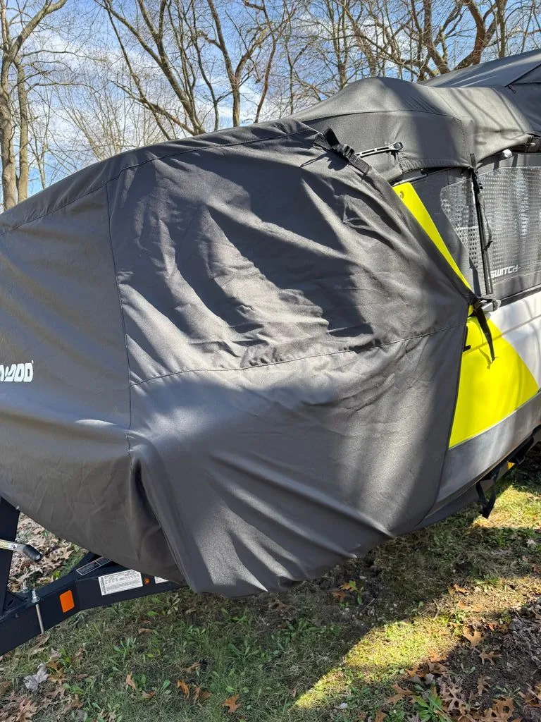 Slide: The Image of Sea-Doo Switch 2024 - 17