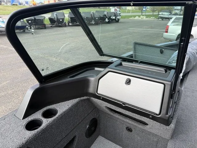 Slide: The Image of Interior view of 2026 Lund 2075 Impact XS Sport boat. - 17