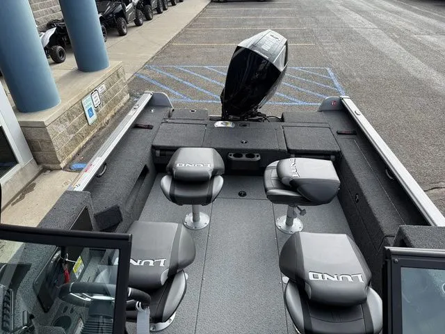 Slide: The Image of Interior view of Lund 2075 Impact XS Sport boat, 2026 model. - 26