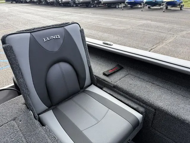 Slide: The Image of Interior of 2026 Lund 2075 Impact XS Sport with gray seat. - 34