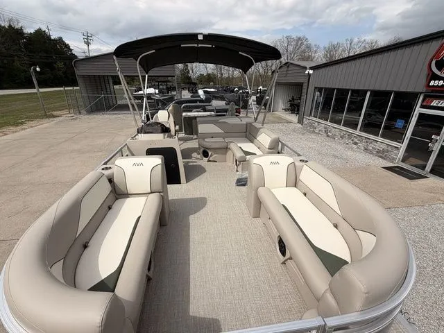 Slide: The Image of Avalon Venture 85 Rear Fish 23 FT 2026 - 3