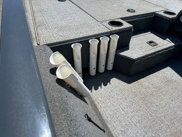 Slide: The Image of Tracker Pro Team 190 TX 2022 - 27